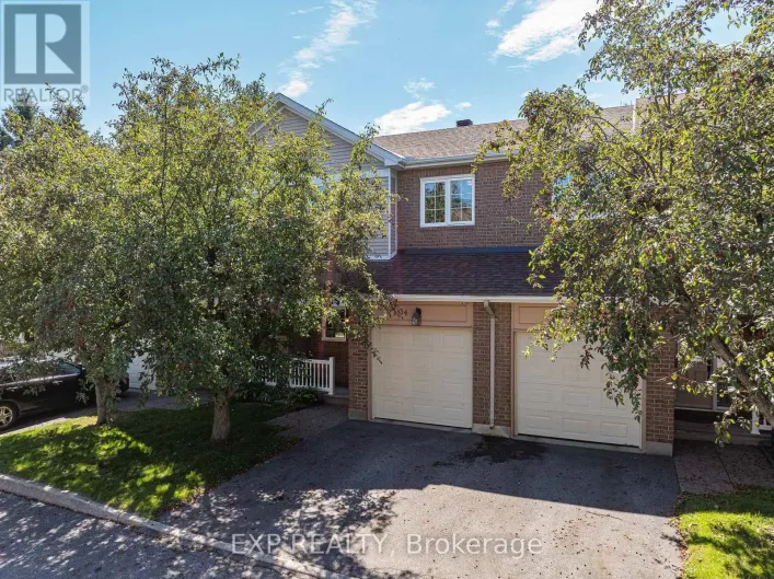 34 STONEBRIAR DRIVE, Ottawa