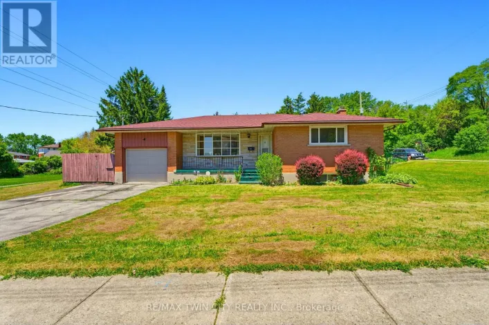 34 VOLTA AVENUE, Kitchener