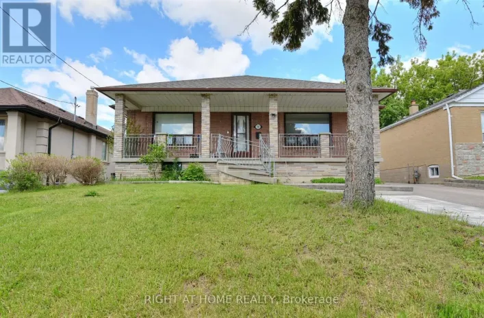 34 WILLIAM CRAGG DRIVE, Toronto