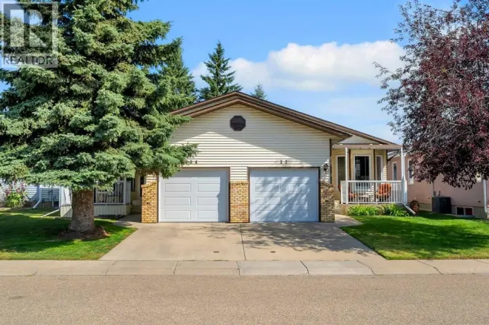 34 Woodside Close NW, Airdrie
