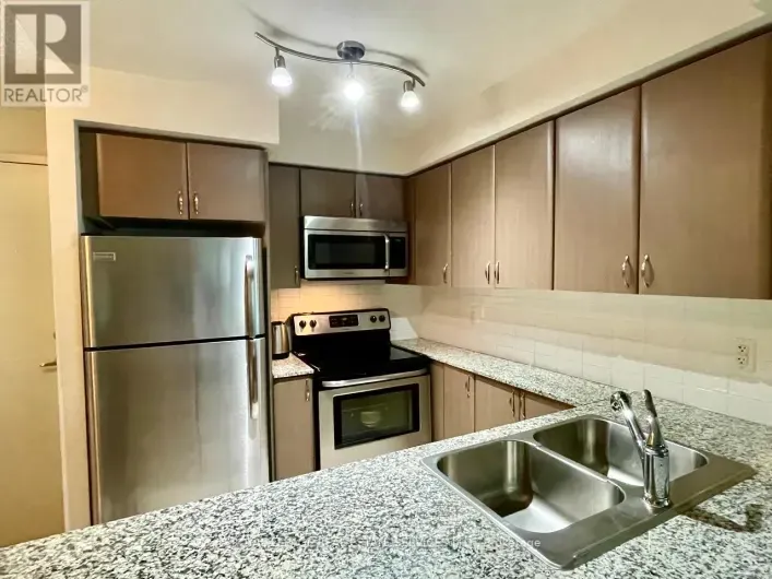 Apartment for rent: 340 - 525 WILSON AVENUE, Toronto
