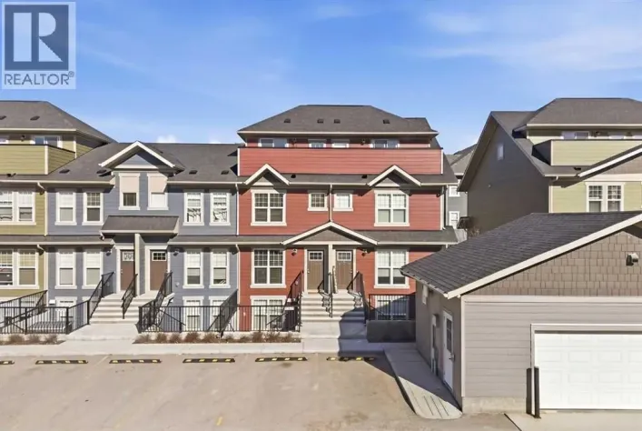340 Cranbrook Square SE, Calgary