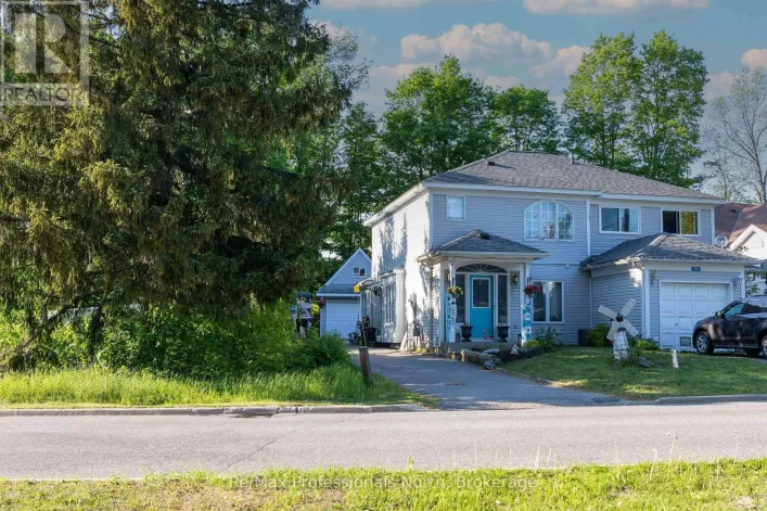 340 JAMES STREET W, Gravenhurst)