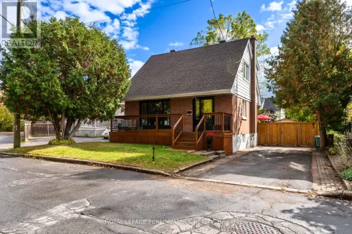 340 ST-DENIS STREET, Ottawa