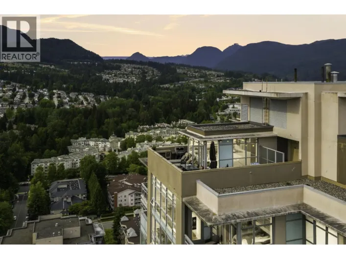 3401 2968 GLEN DRIVE, Coquitlam