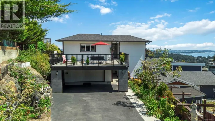 3403 Karger Terr, Colwood