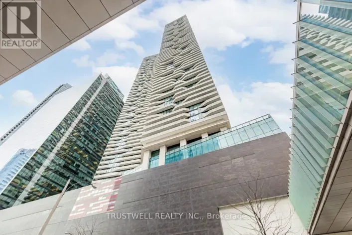 3404 - 88 HARBOUR STREET, Toronto