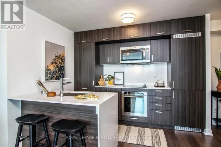 3407 - 18 ERSKINE AVENUE, Toronto