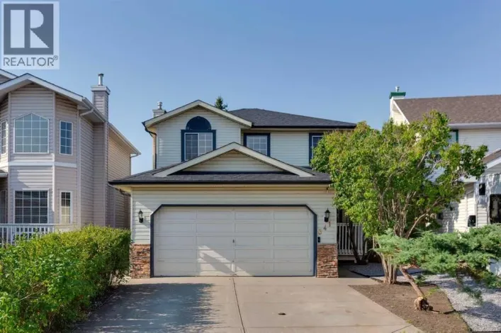 341 Coral Keys Villas NE, Calgary