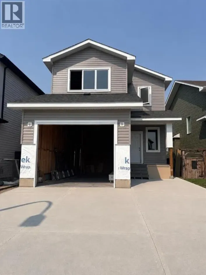 341 Westgate Crescent, Coaldale