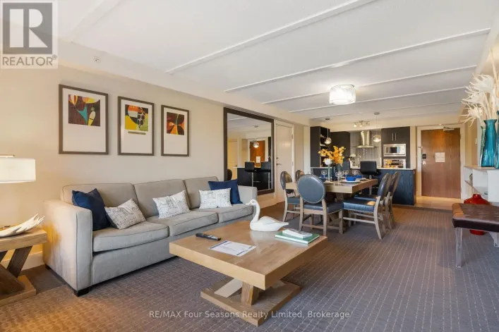 3411/3413 - 9 HARBOUR STREET E, Collingwood