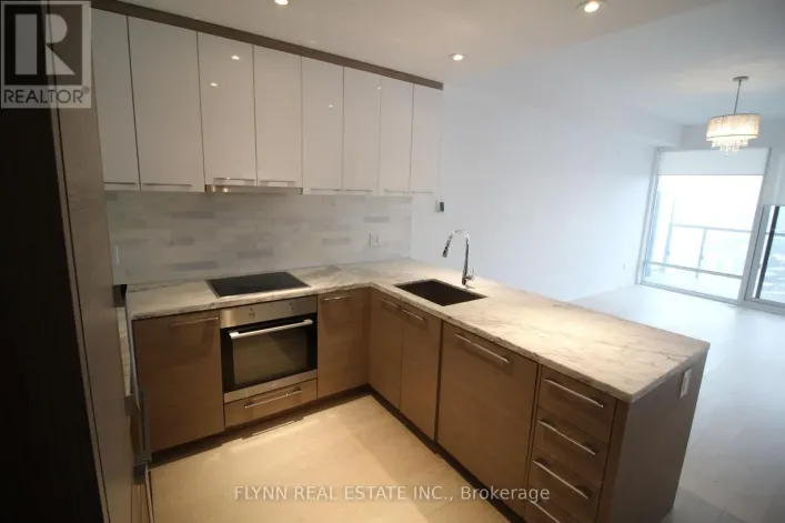 3412 - 488 UNIVERSITY AVENUE, Toronto