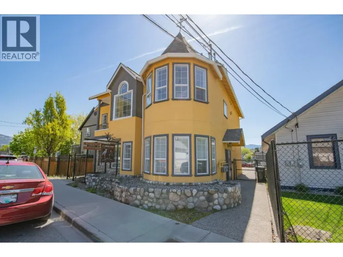 3414A 28th Avenue Unit# 2, Vernon