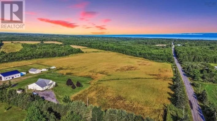 3419 Highway 359, Halls Harbour