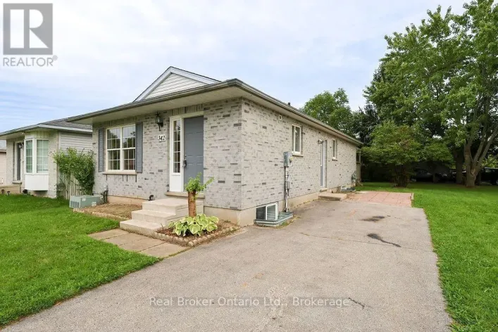 342 FLEMING DRIVE, London East