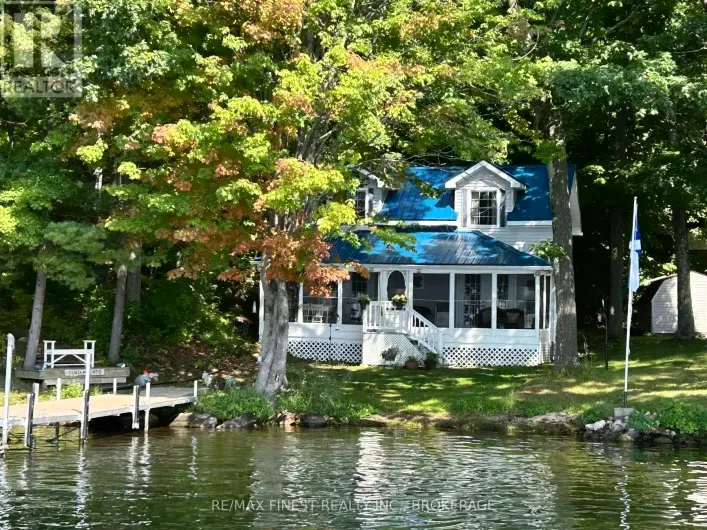 House for sale: 342 NORTH SHORE ROAD, Rideau Lakes