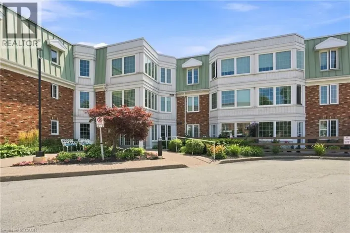 3420 FREDERICK Avenue Unit# 215, Lincoln