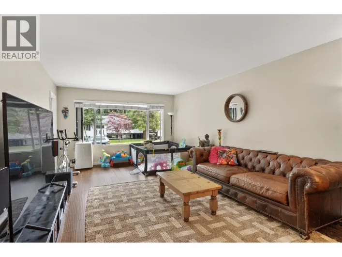 3421 EDINBURGH STREET, Port Coquitlam