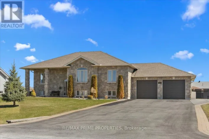 3421 SUMMERBREEZE DRIVE, Ottawa