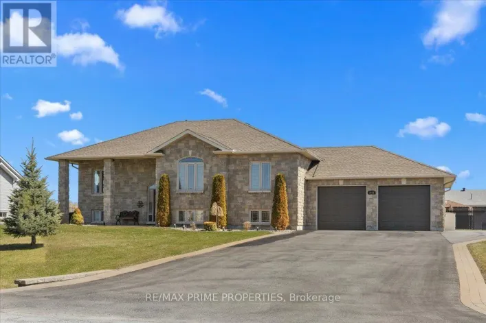 3421 SUMMERBREEZE DRIVE, Ottawa