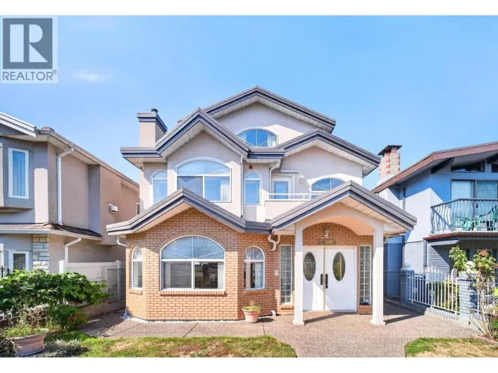 3423 E 24TH AVENUE, Vancouver
