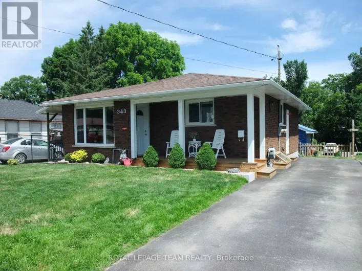 343 HARRY STREET, Renfrew
