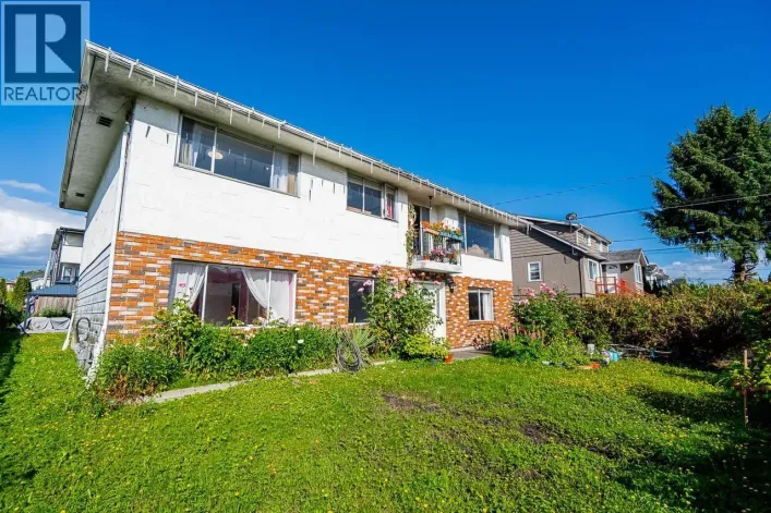 343 PEMBINA STREET, New Westminster