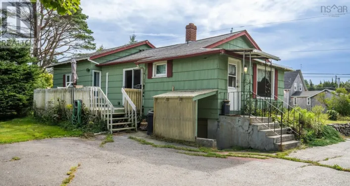 343 Richmond Road, Richmond