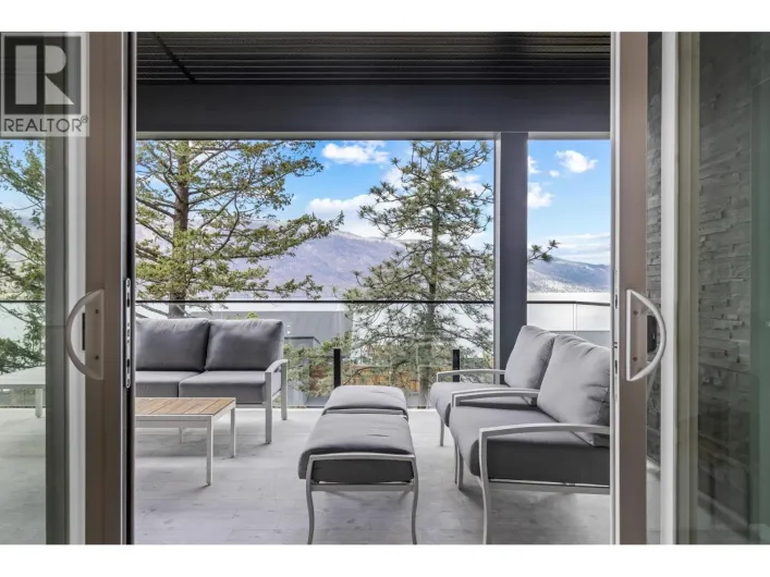 3434 McKinley Beach Drive Unit# 302, Kelowna