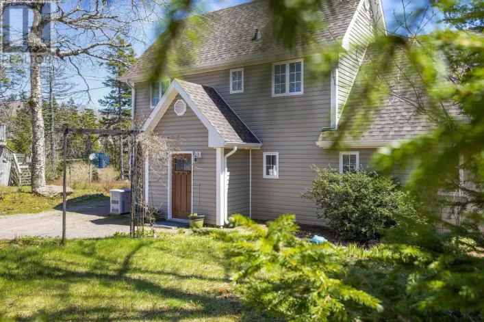 344 Hart Lake Road, Hart Lake