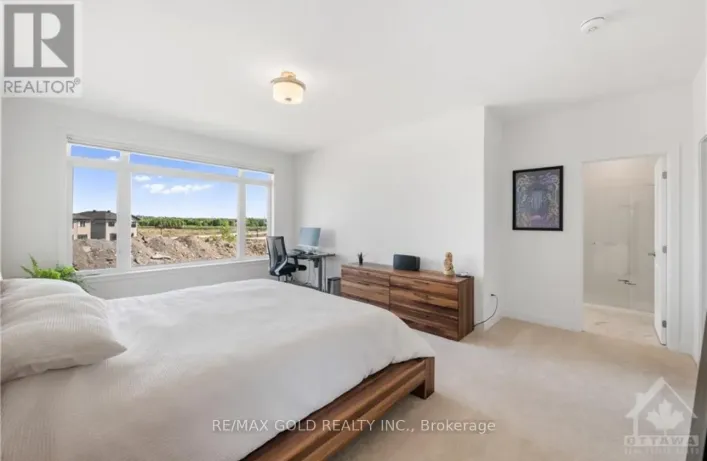 344 MONTICELLO AVENUE, Ottawa