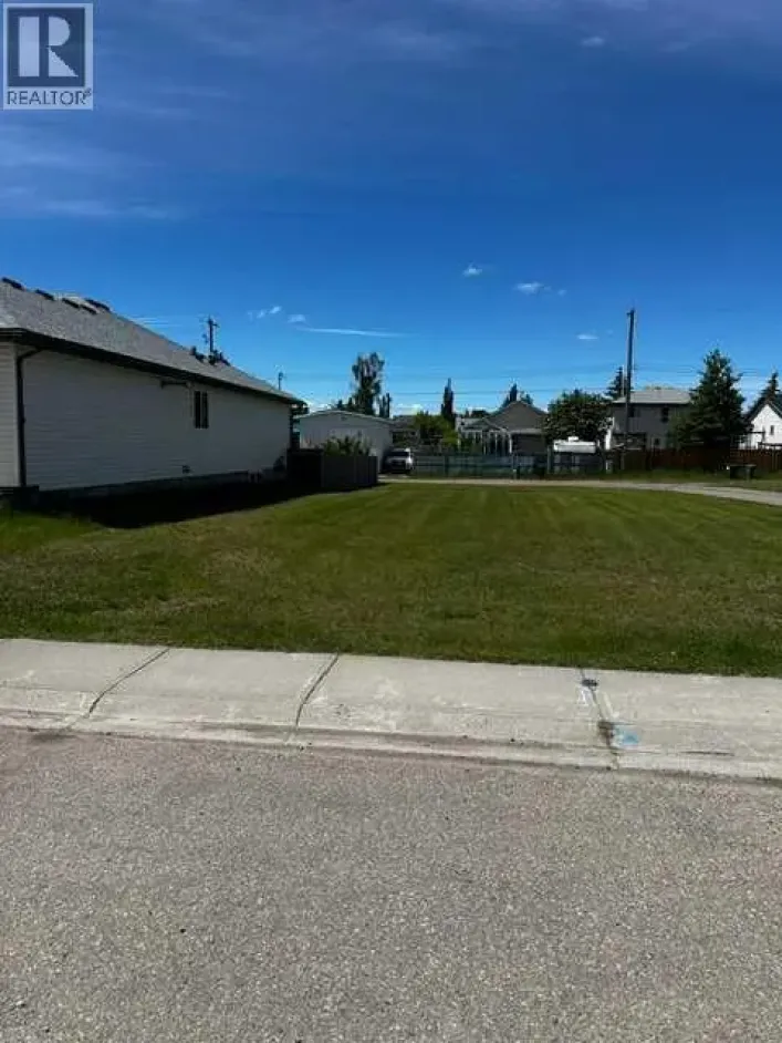 344 Parkview Estates, Strathmore