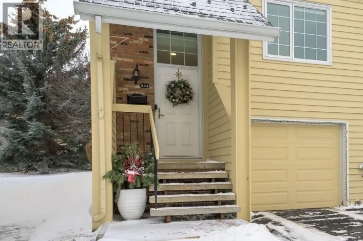 344 Point Mckay Gardens NW, Calgary