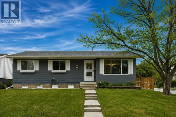 344 Queen Charlotte Road SE, Calgary