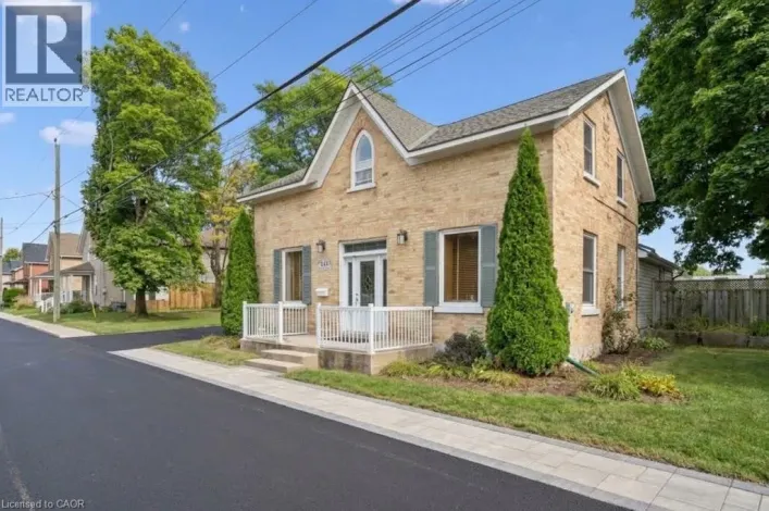 344 QUEEN Street W, Cambridge
