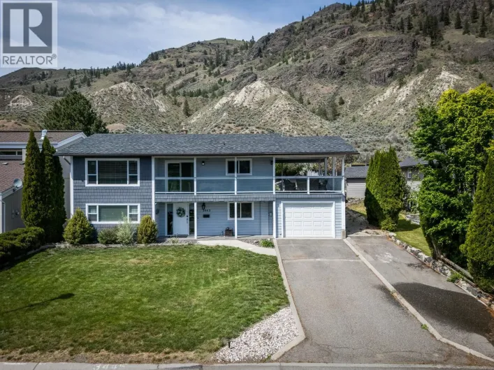3445 NAVATANEE Drive, Kamloops