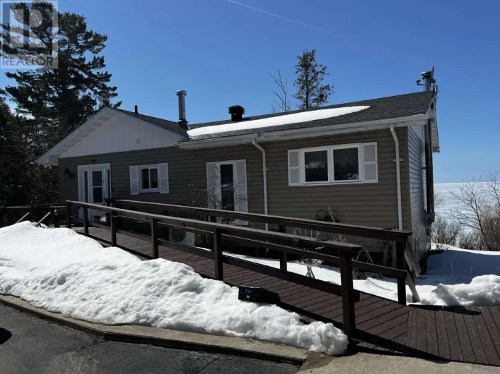 345 Dead End RD, Goulais River