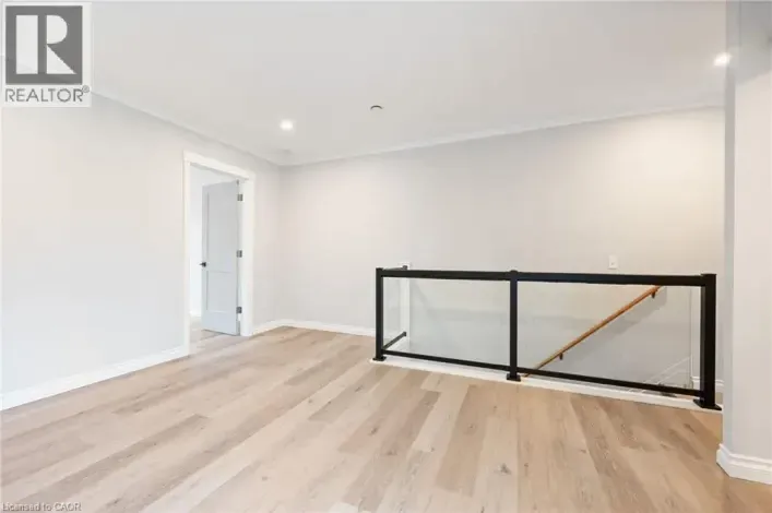 345 MACNAB Street N Unit# upper, Hamilton