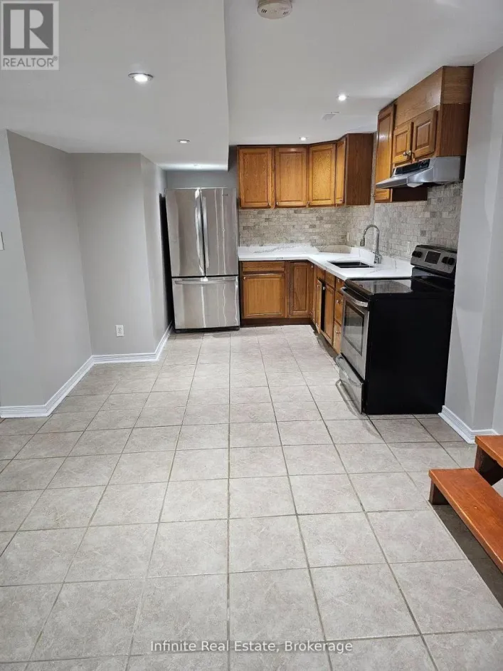 345 QUEEN MARY DRIVE, Brampton