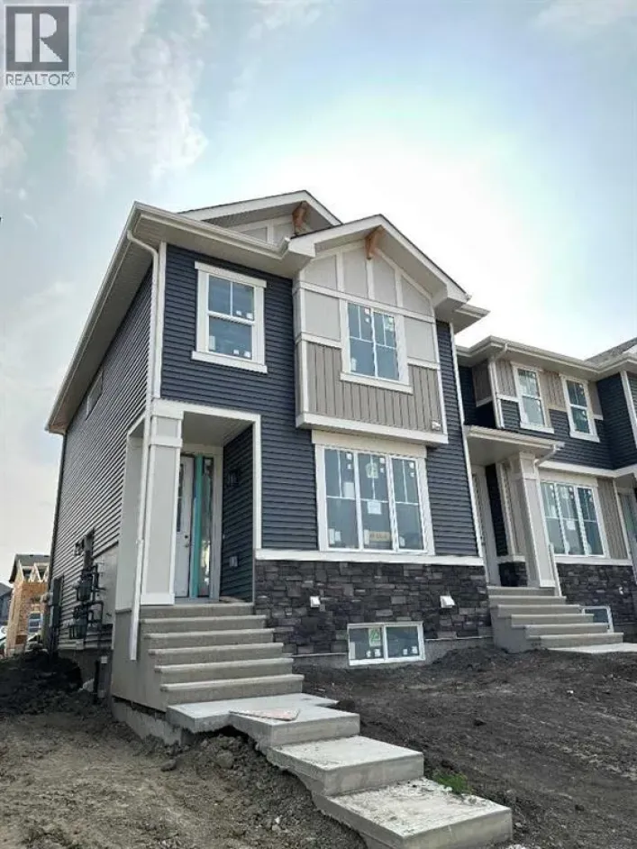 345 Waterford Boulevard, Chestermere