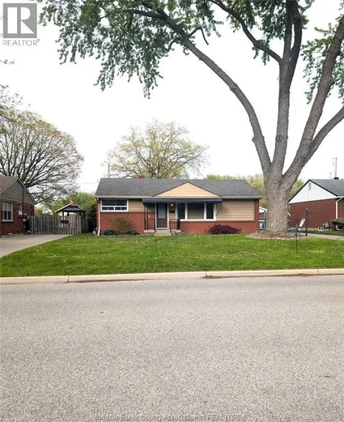 3456 EVERTS AVENUE, Windsor