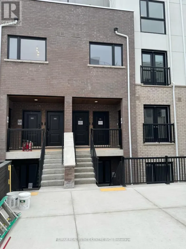 346 - 349 WHEAT BOOM DRIVE, Oakville