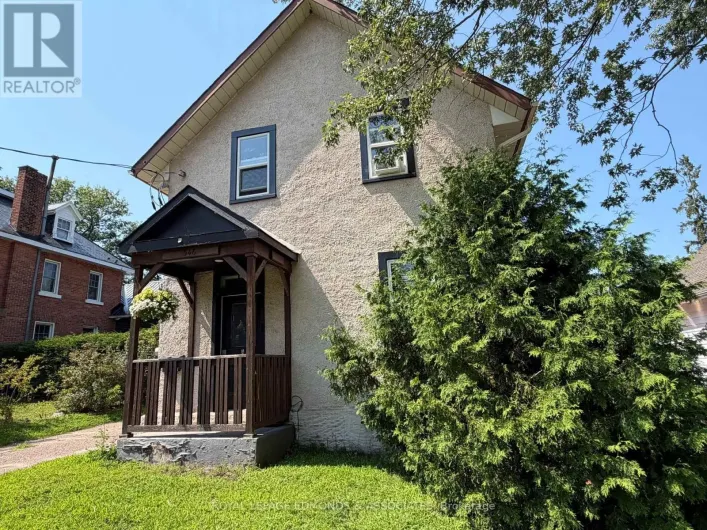 346 TRAFALGAR ROAD, Pembroke