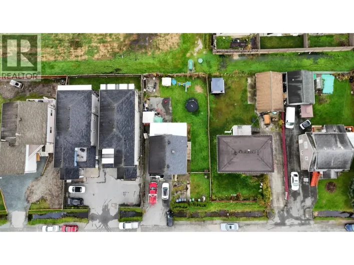 347 PEMBINA STREET, New Westminster