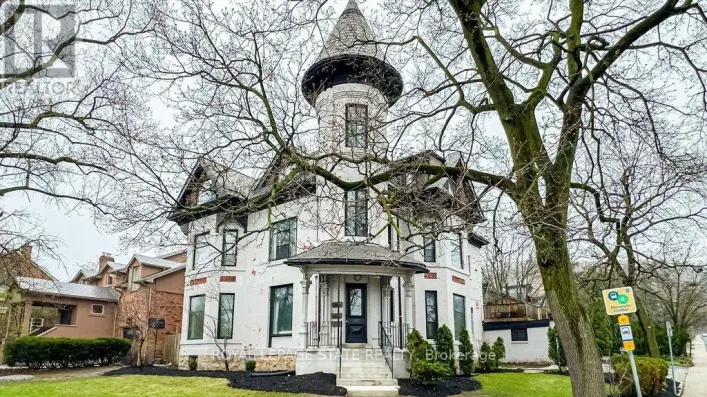 347 QUEEN STREET S, Hamilton