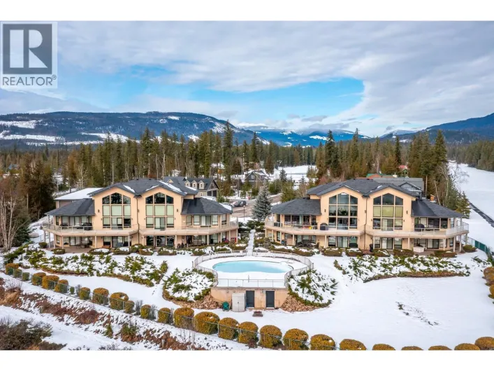 Row / Townhouse for sale: 3473 Lakeview Place Unit# 202, Enderby