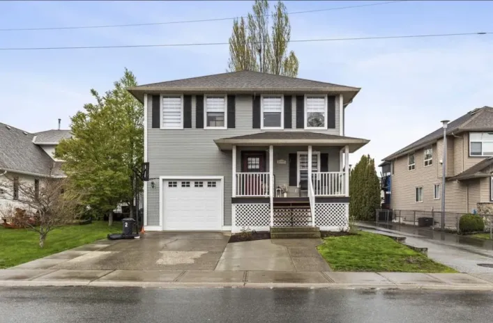34795 1 AVENUE, Abbotsford