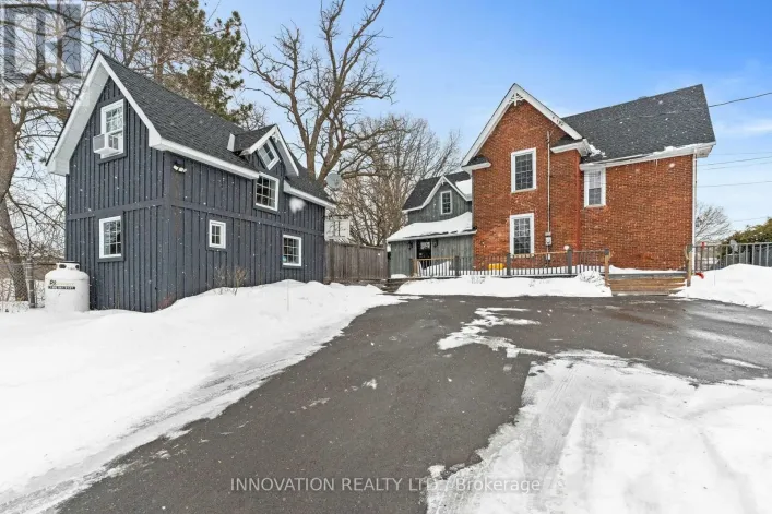 348 DONALD B. MUNRO DRIVE, Ottawa