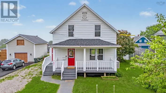 House for sale: 3481 Ellsworth Avenue, New Waterford