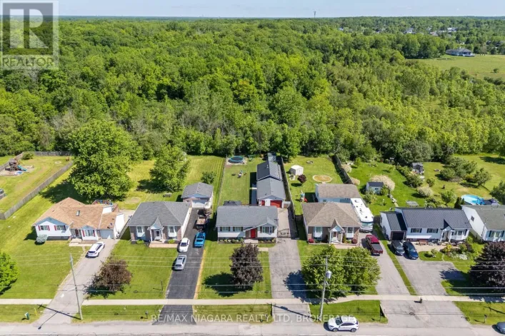 3482 DOMINION ROAD, Fort Erie